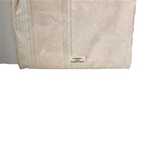 Bardwil Linens 70" Round Holiday Tablecloth Cream W/Gold Threads - Picture 3 of 4